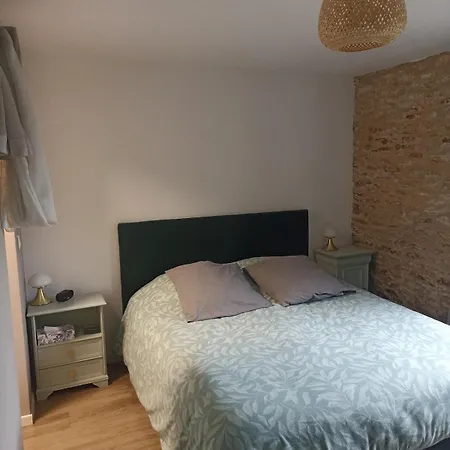 Maison De Pierre Entre Golfe Et Ocean Holiday home *